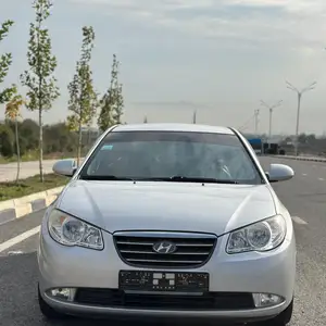 Hyundai Avante, 2009