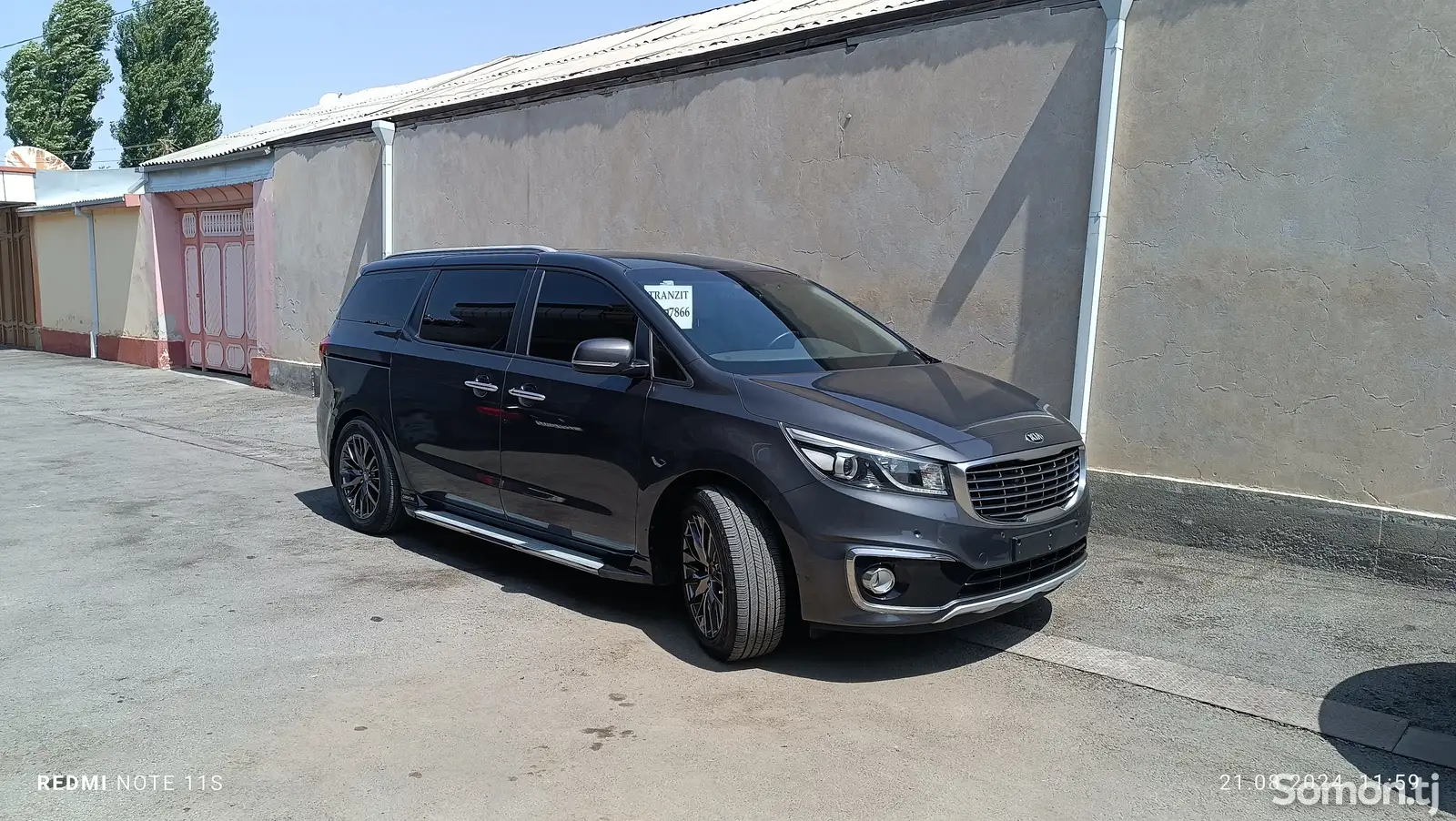 Kia Carnival, 2015-1