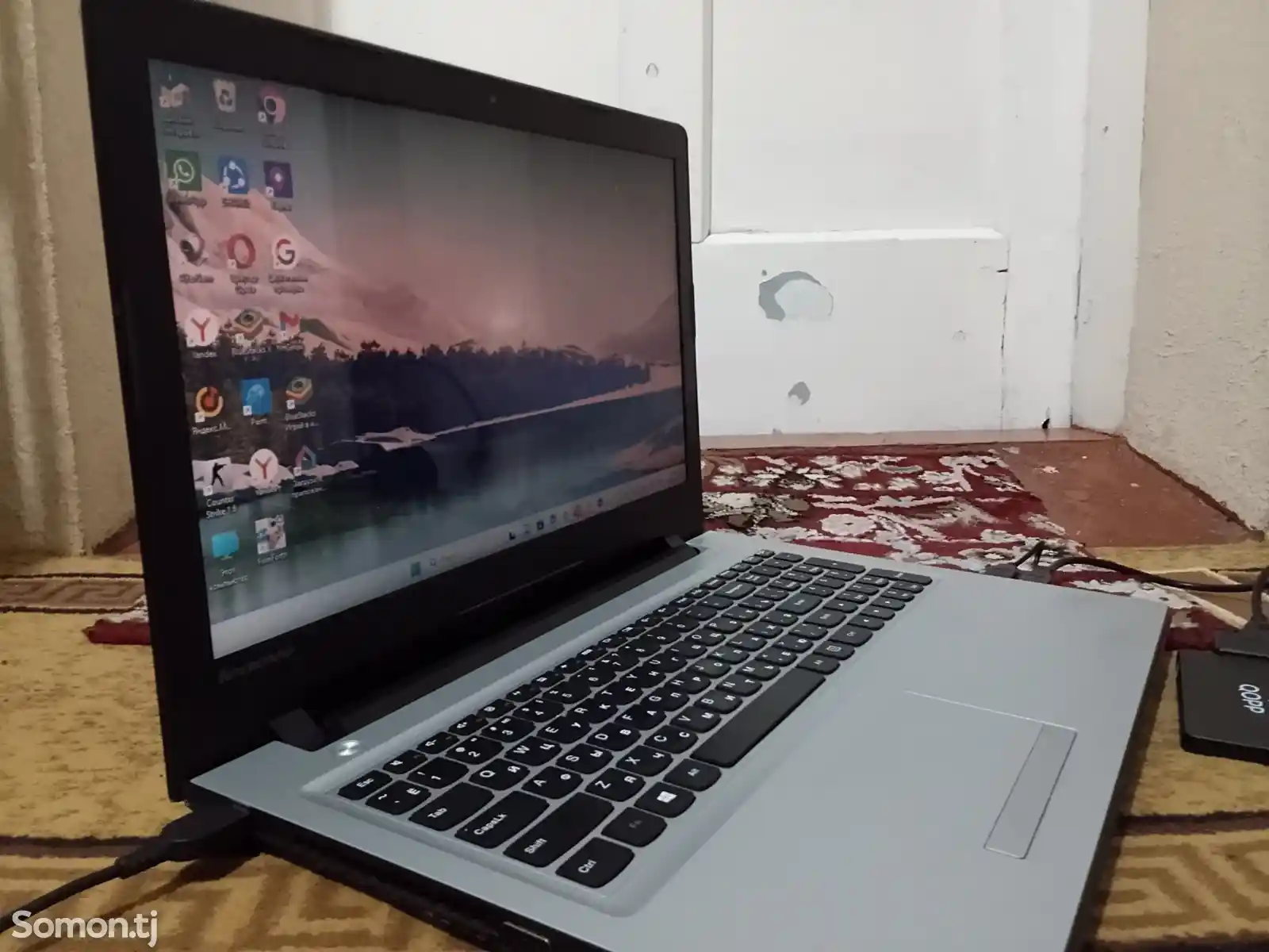 Ноутбук Lenovo IdeaPad 300-6