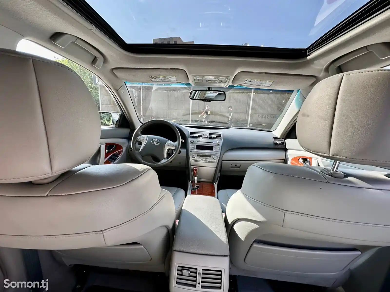 Toyota Camry, 2010-9