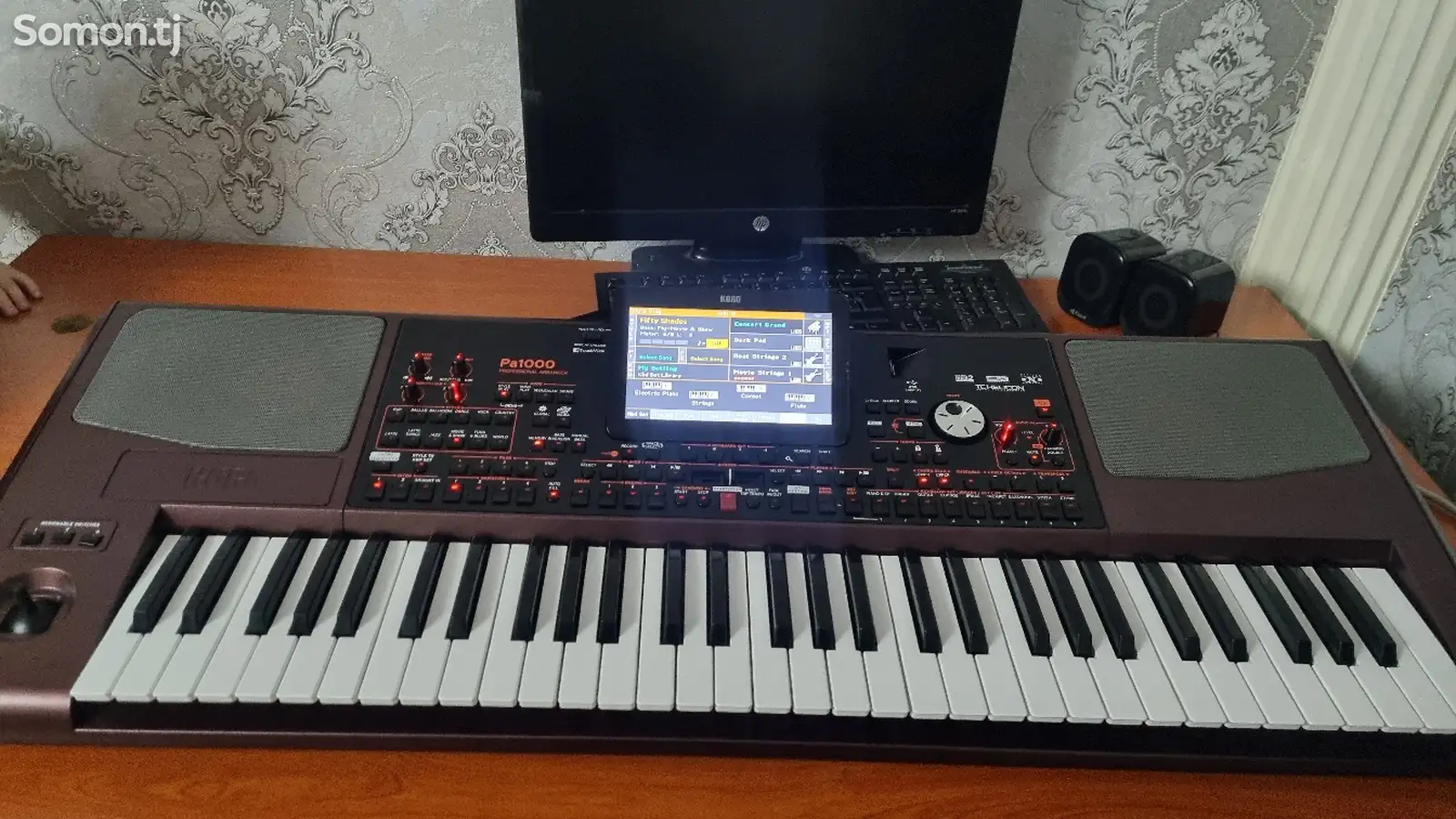 Синтезатор Korg Pa 1000-1