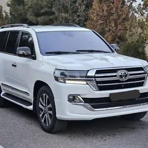 Toyota Land Cruiser, 2012