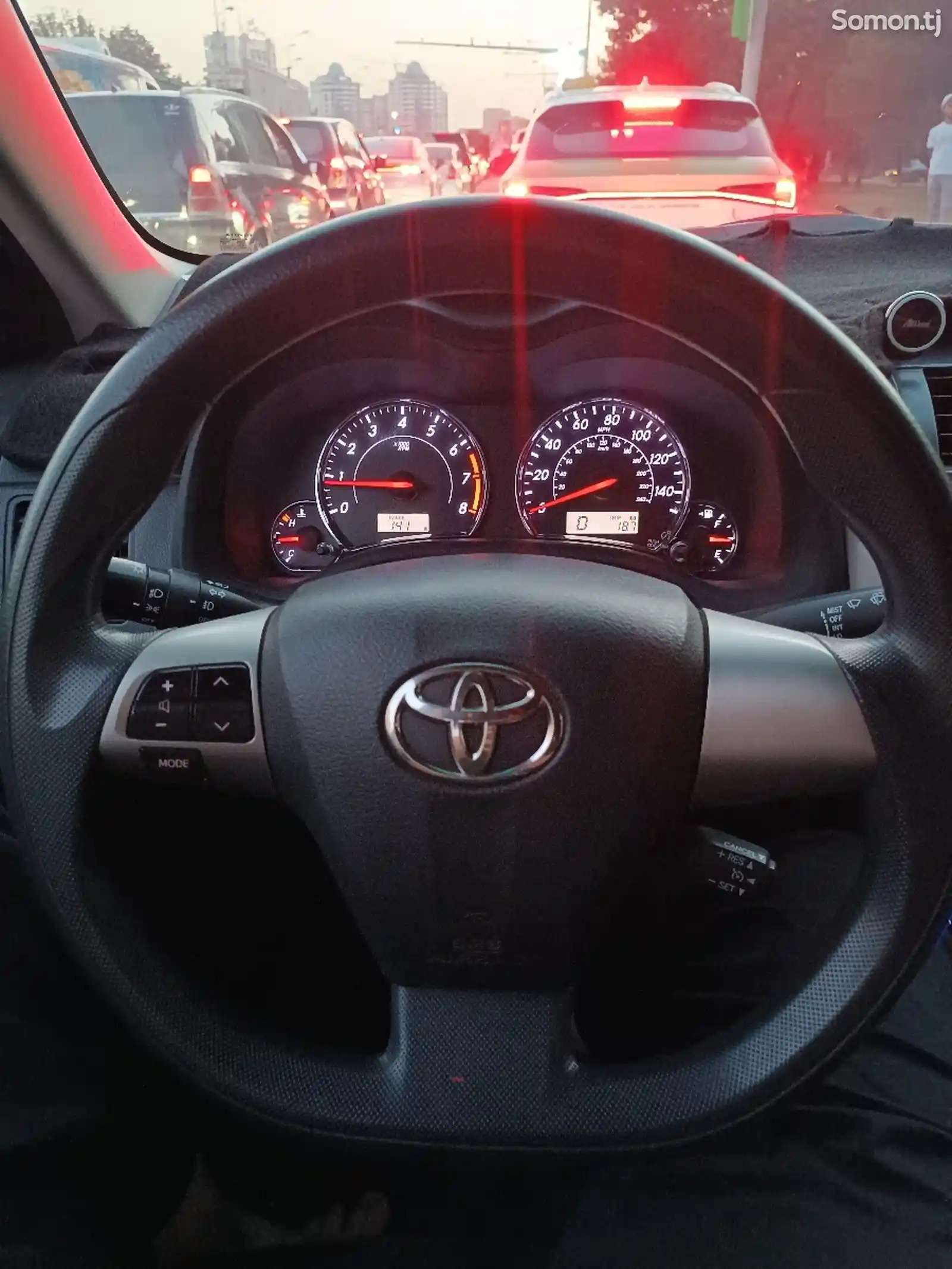 Toyota Corolla, 2013-7