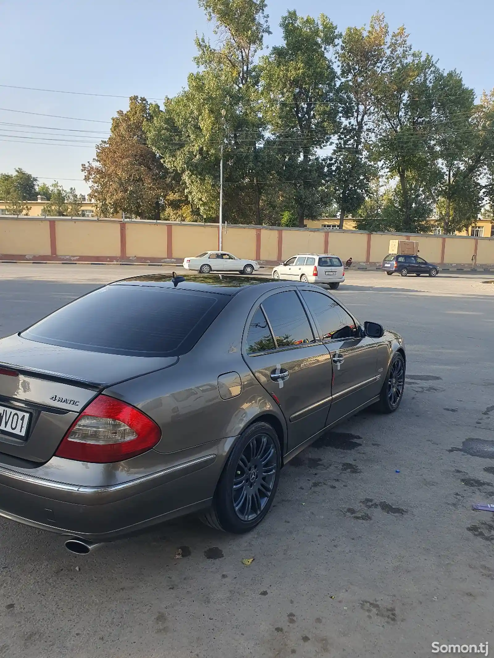 Mercedes-Benz E class, 2008-4