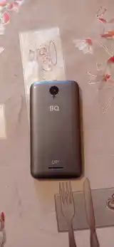 Телефон BQ Dual SIM-11