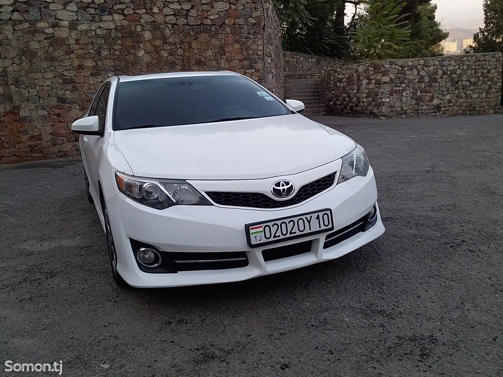 Toyota Camry, 2012-10