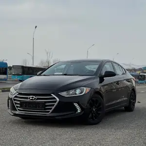 Hyundai Elantra, 2017