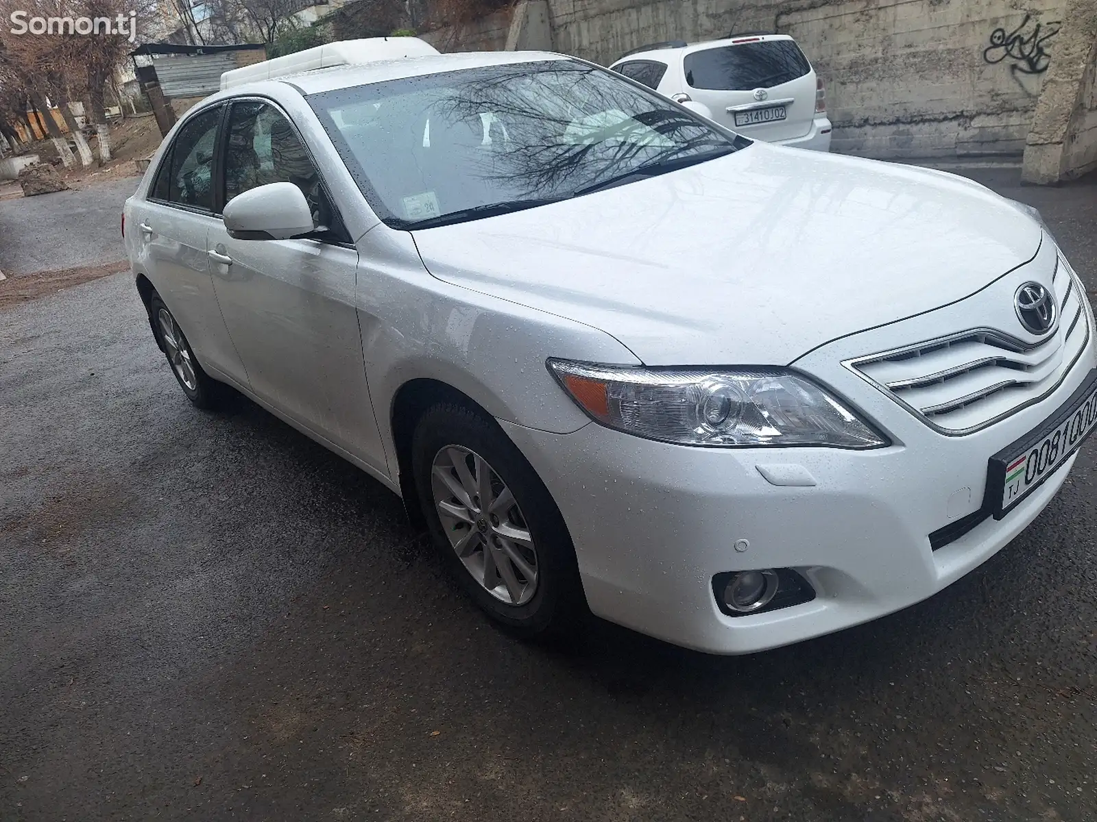 Toyota Camry, 2010-1