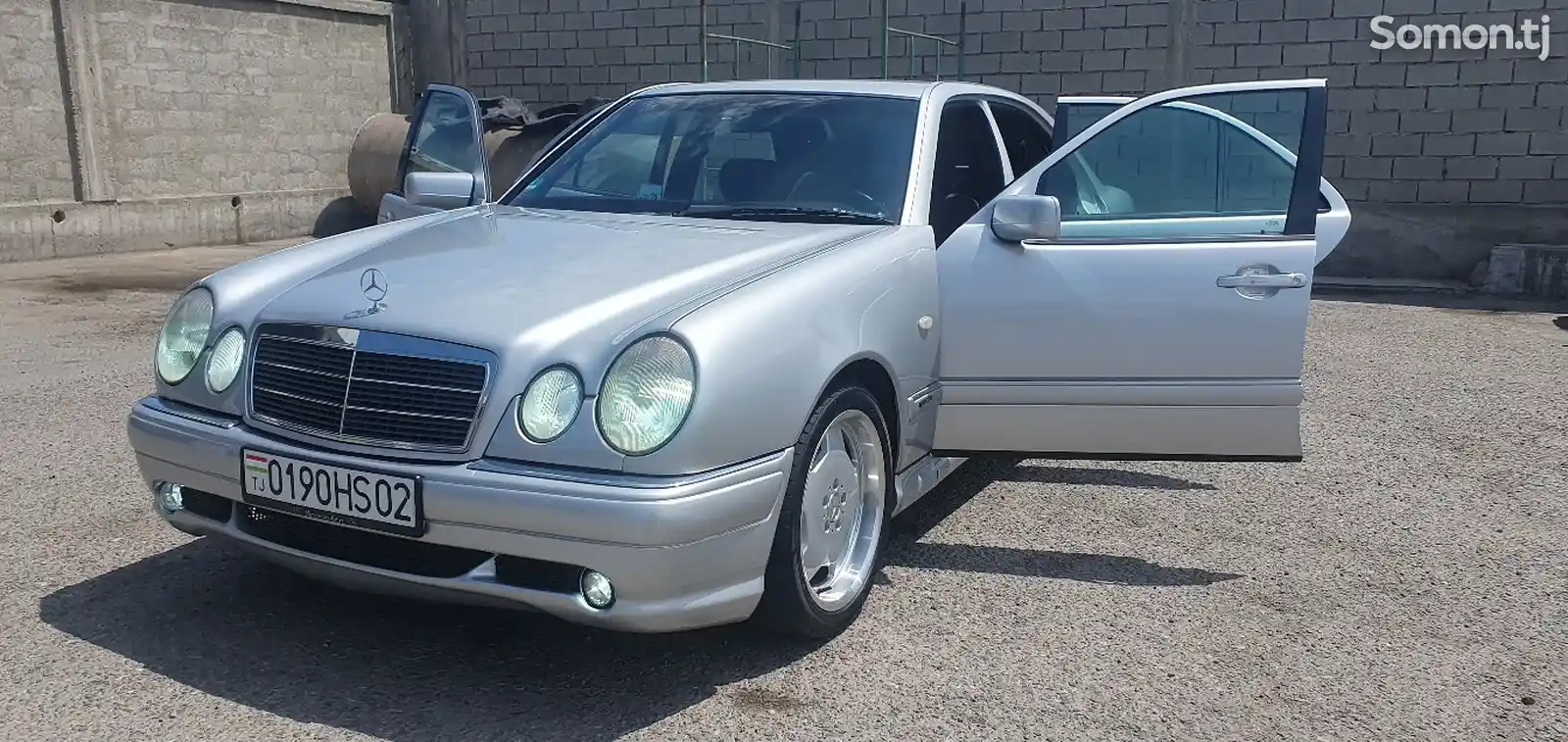 Mercedes-Benz E class, 1996-3