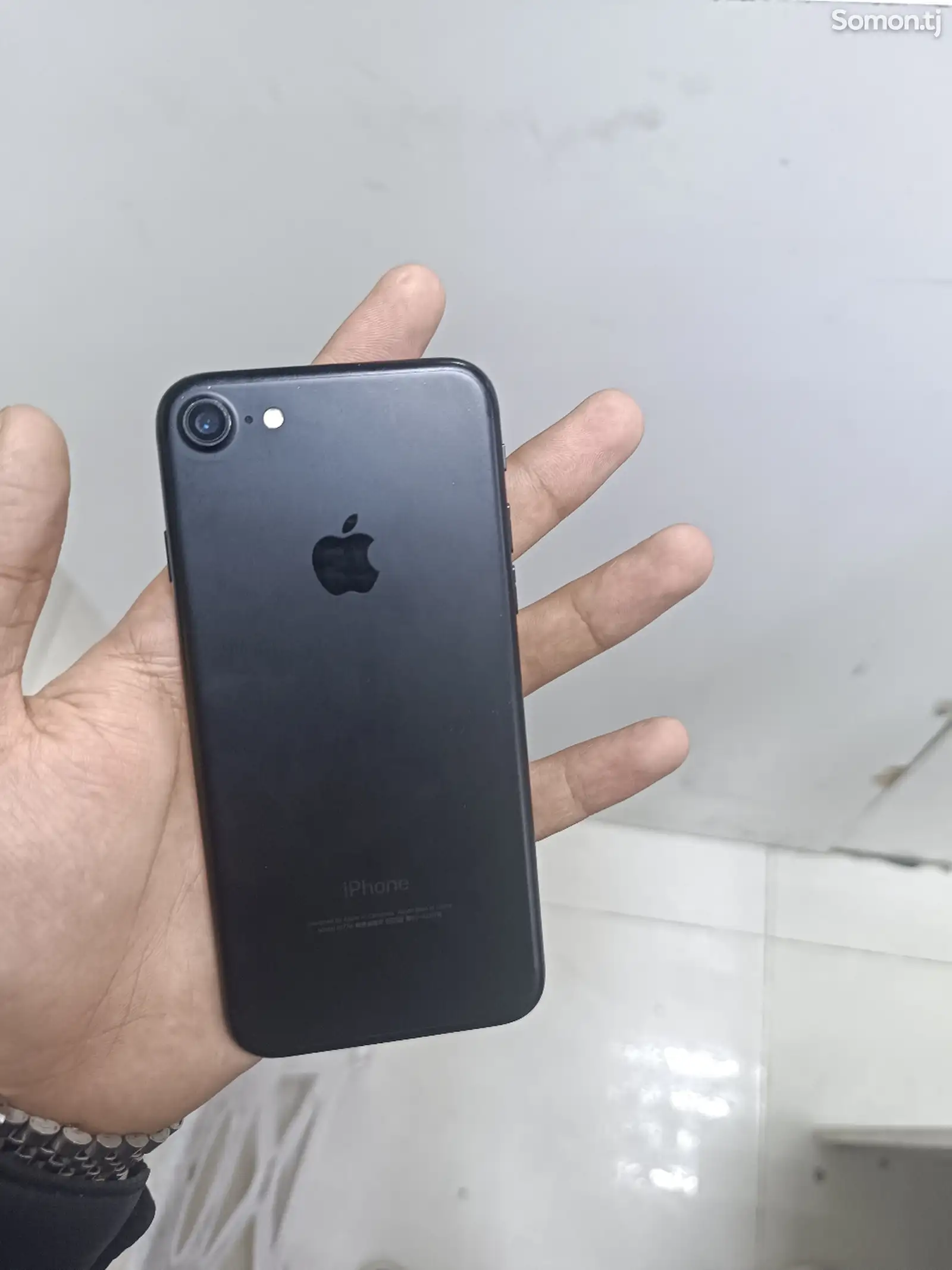 Apple iPhone 7, 128 gb-1