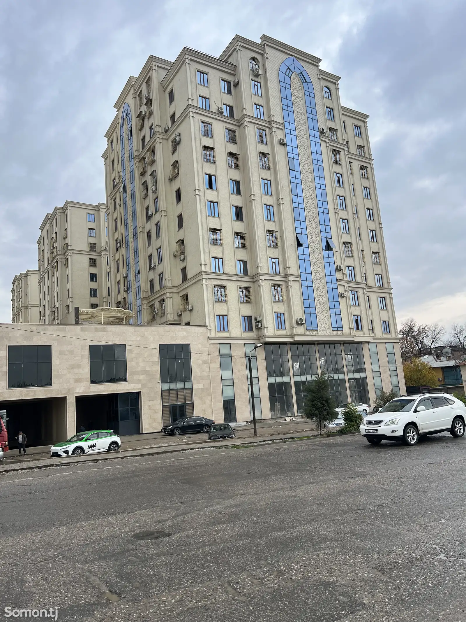 3-комн. квартира, 3 этаж, 76 м², Султони кабир-1