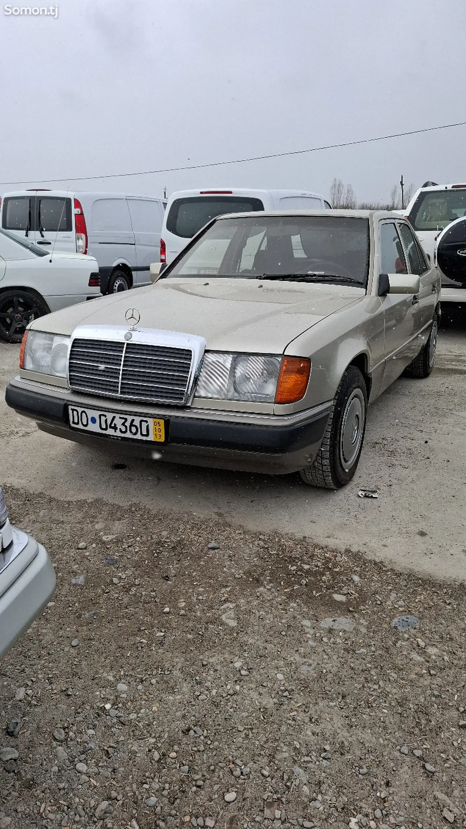 Mercedes-Benz W124, 1990-1