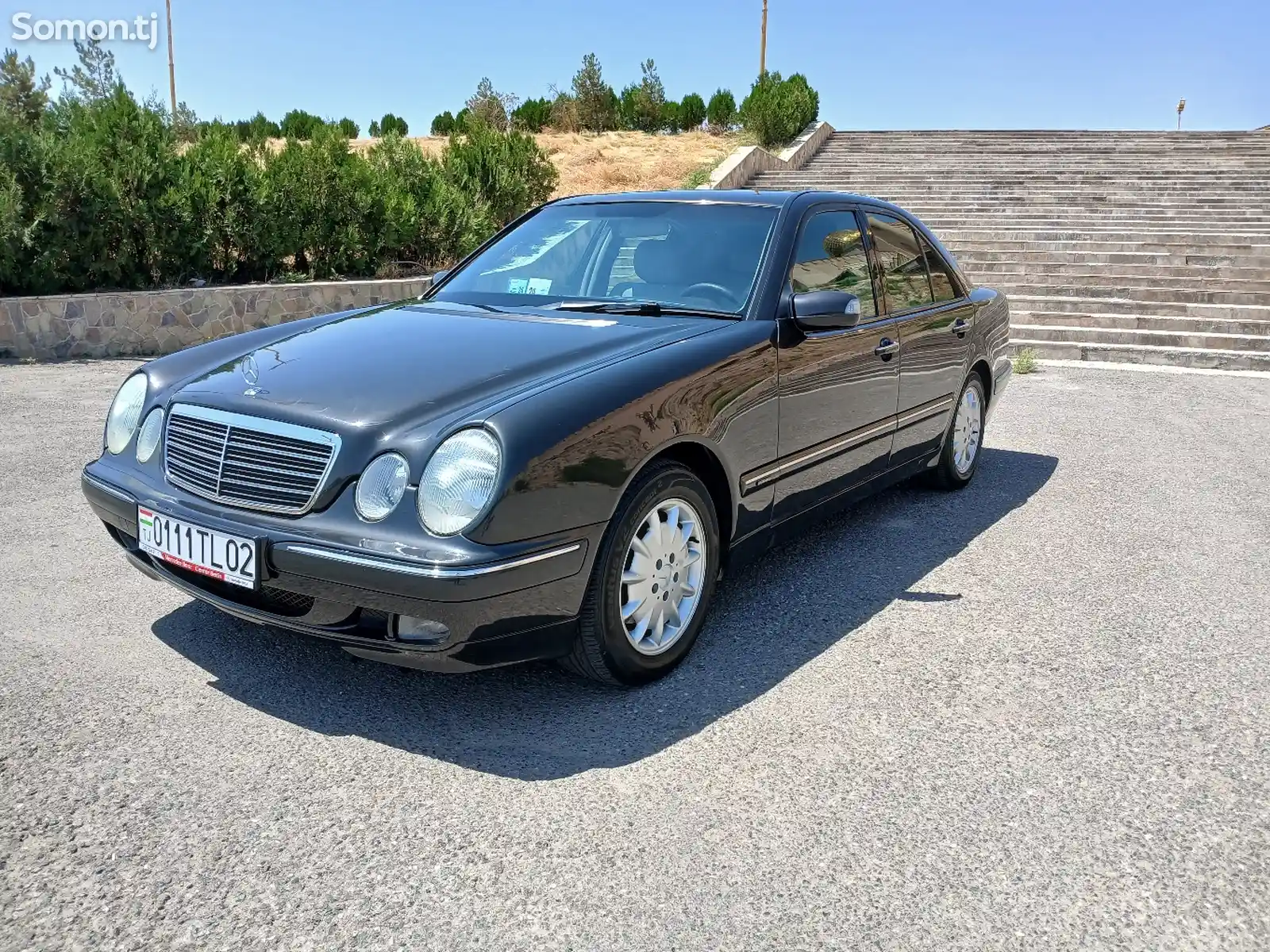 Mercedes-Benz E class, 2000-1