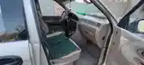 Kia Carnival, 1999-7