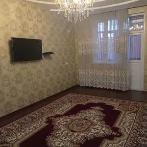 2-комн. квартира, 3 этаж, 65м², Фирдавси