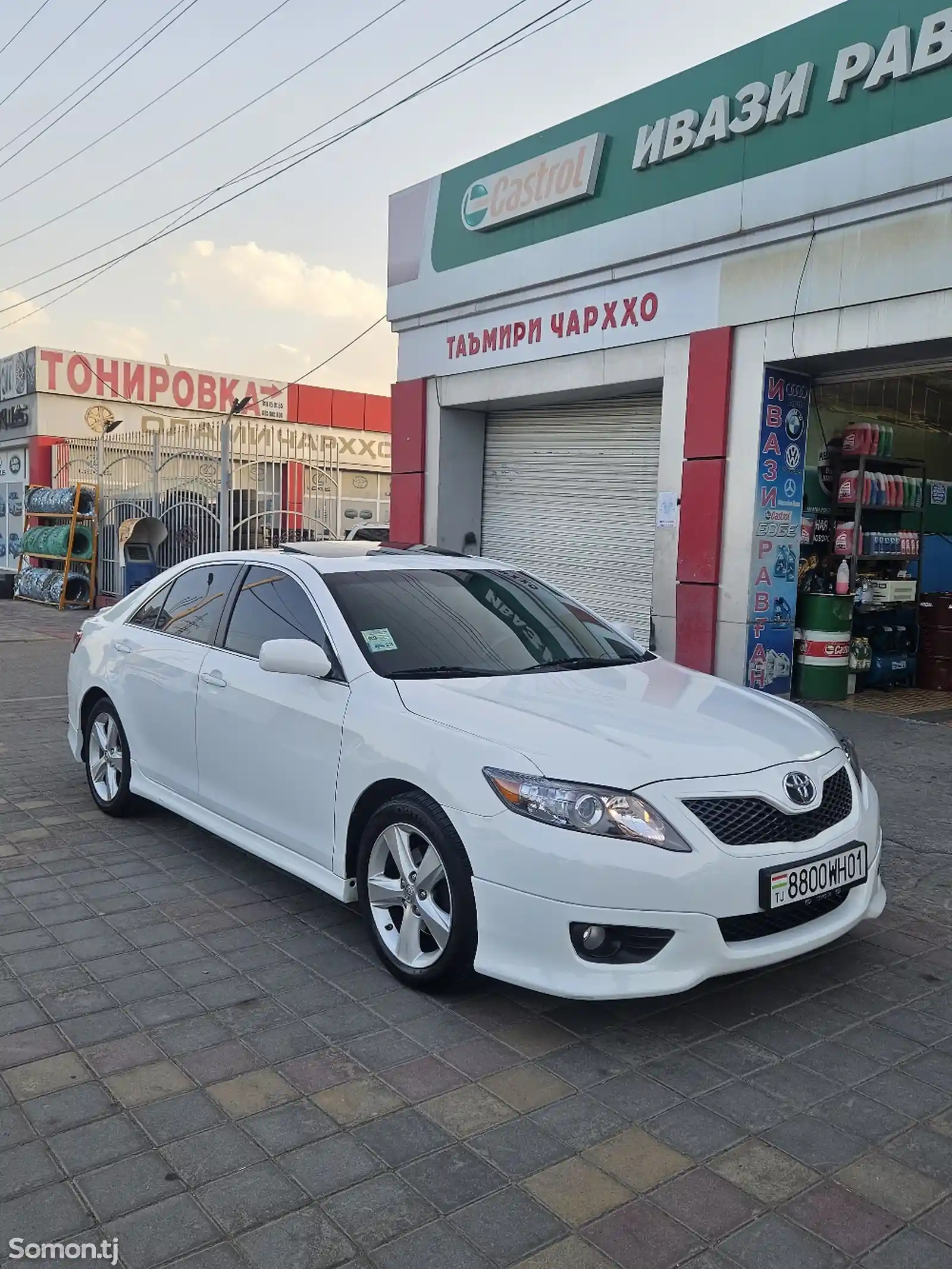 Toyota Camry, 2010-4