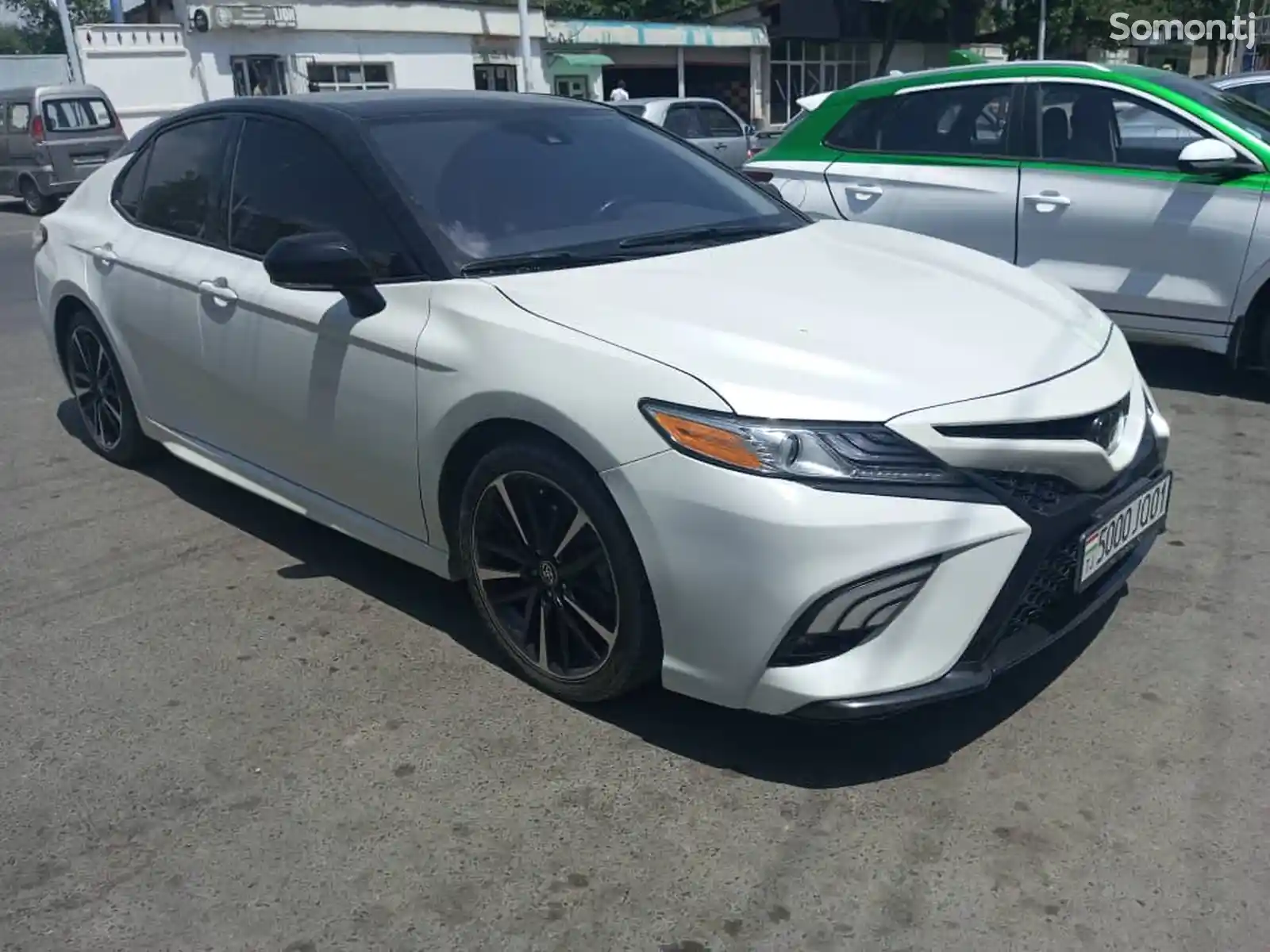 Toyota Camry, 2021-3