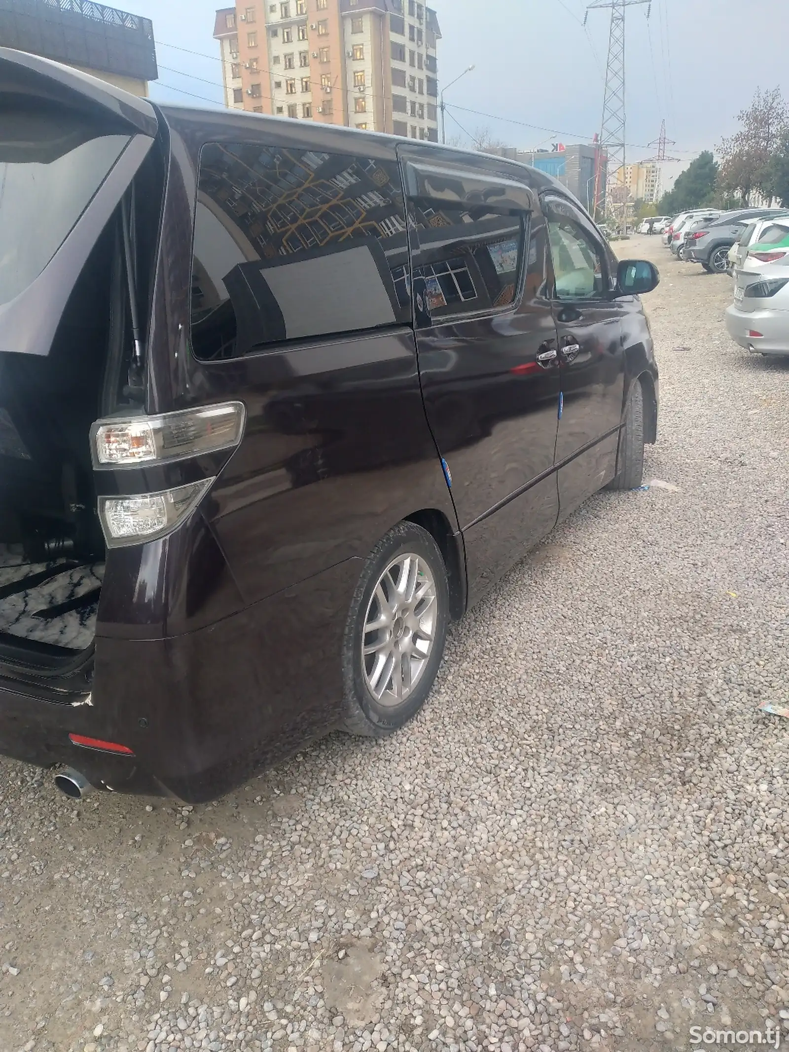 Toyota Vellfire, 2009-1