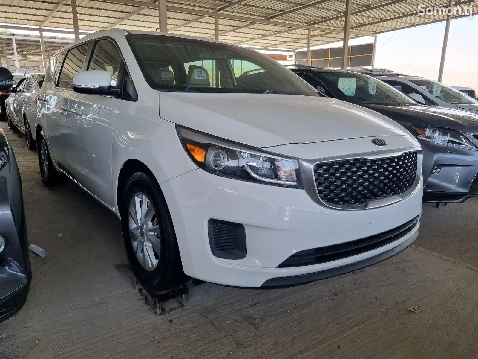 Kia Sedona, 2015-2