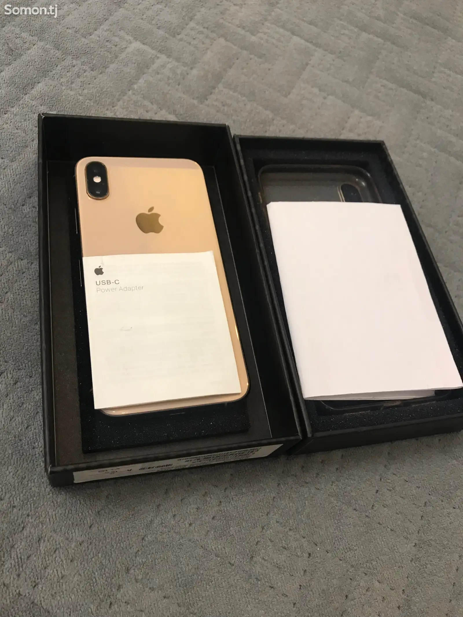 Apple iPhone Xs, 256 gb, Gold-1