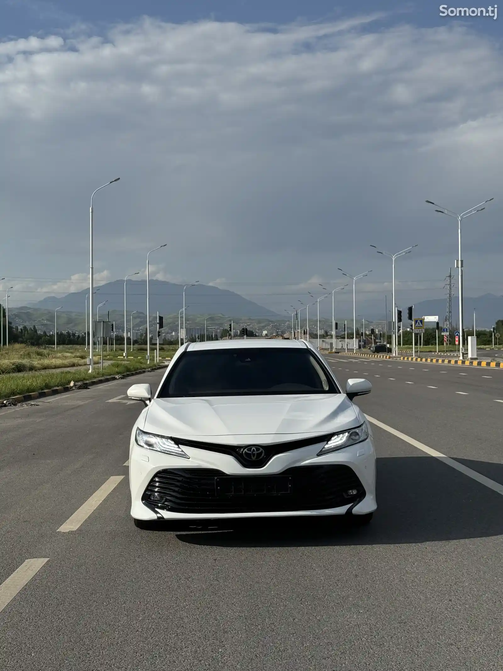 Toyota Camry, 2019-2