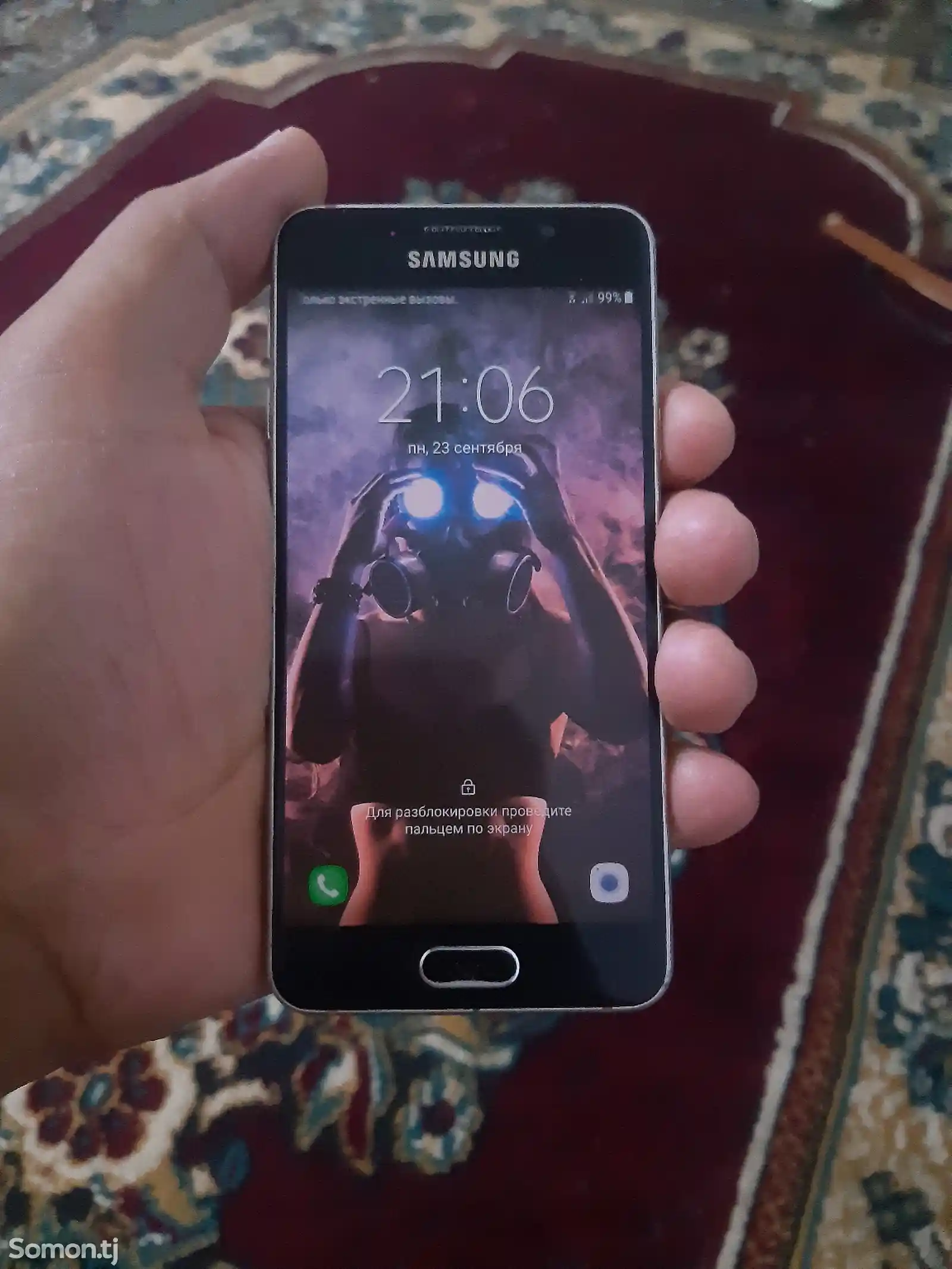 Samsung Galaxy A3 2016-1