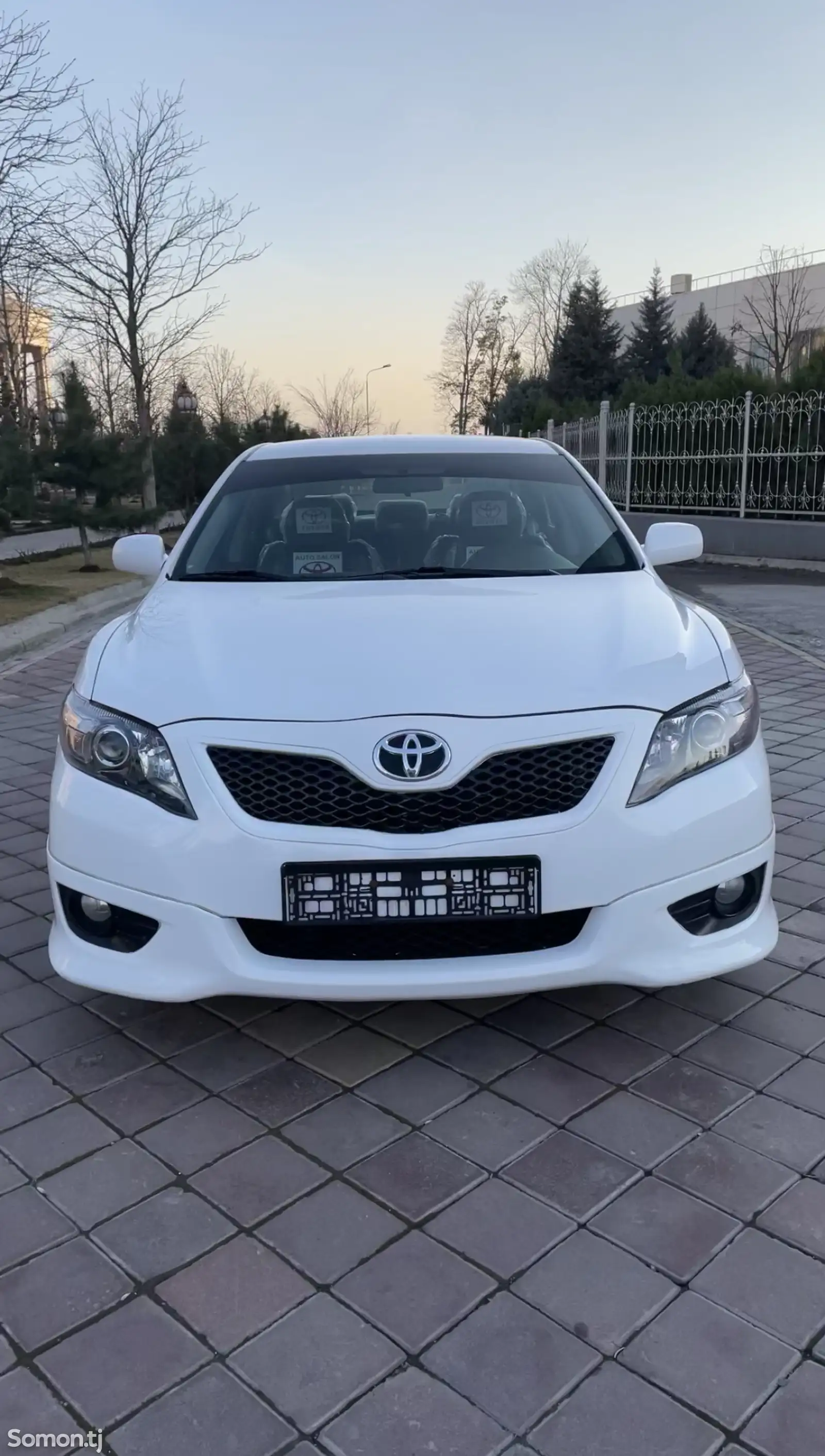 Toyota Camry, 2011-1