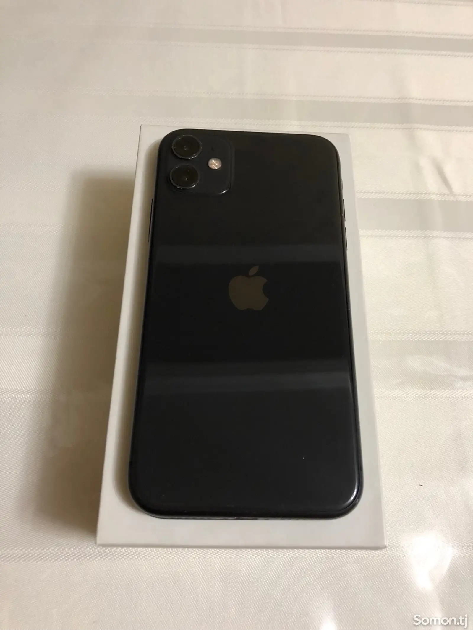 Apple iPhone 11, 64 gb, Black-1