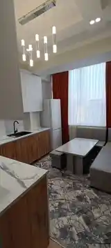 2-комн. квартира, 6 этаж, 60м², 19 мкр-11