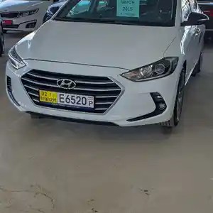 Hyundai Avante, 2016