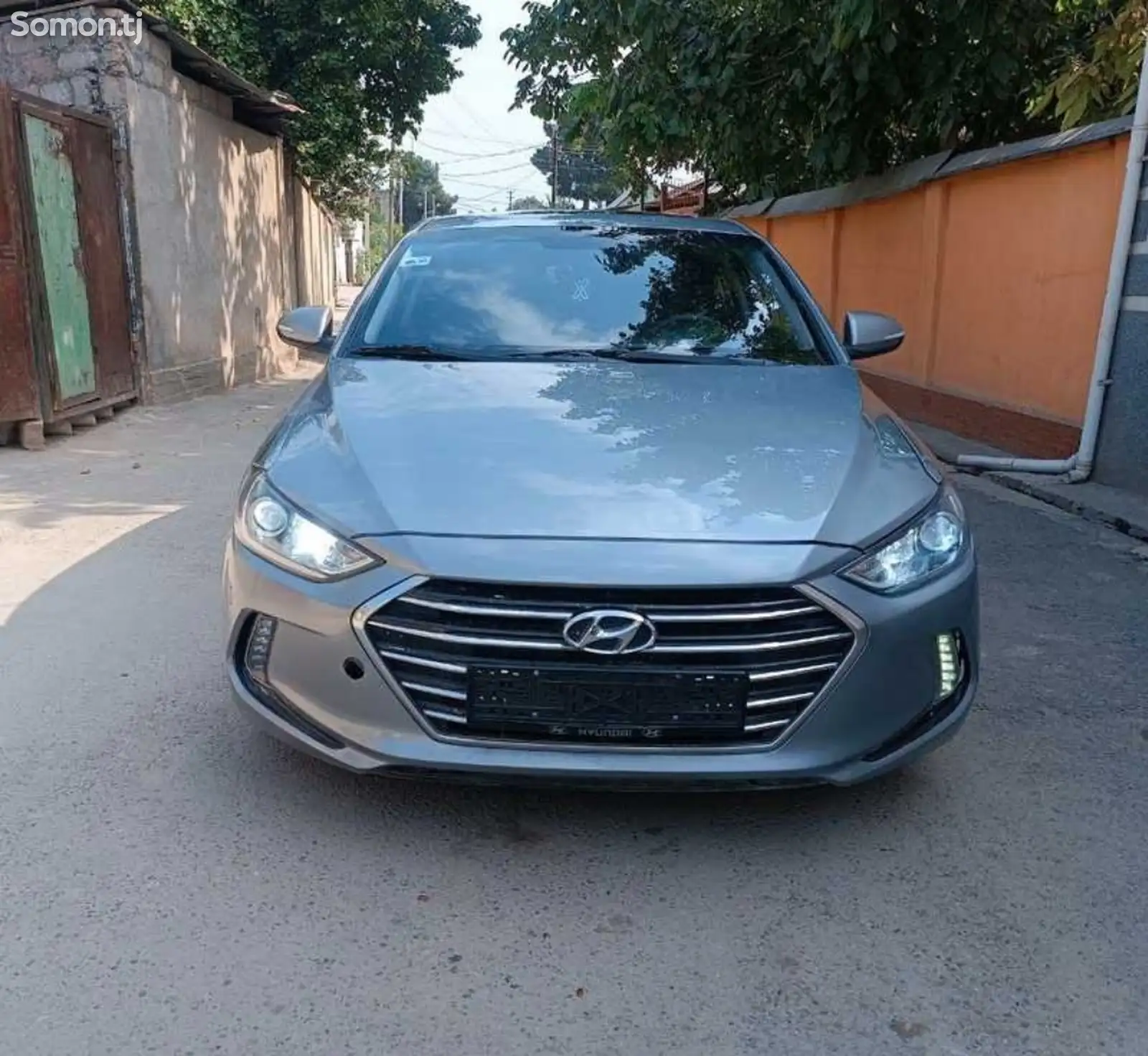 Облицовка от Hyundai Elantra 2017-2