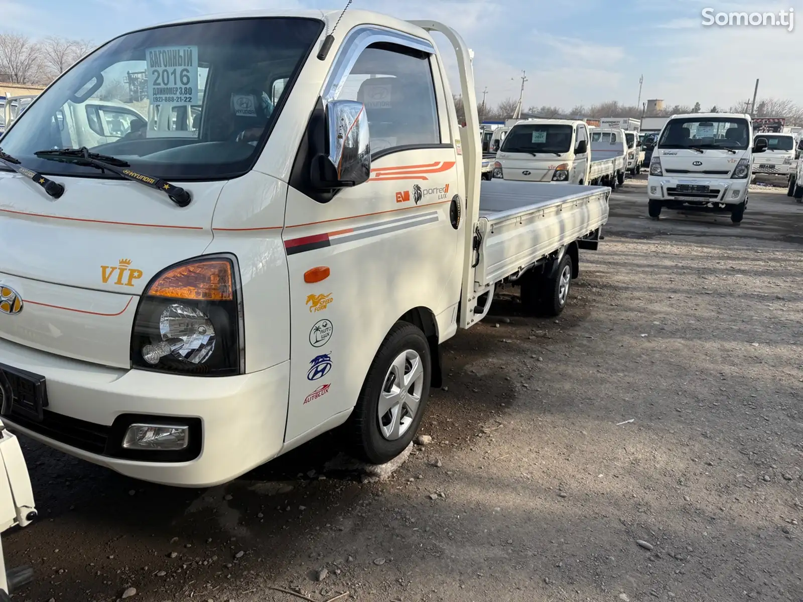 Бортовой автомобиль Hyundai Porter 2, 2016-1