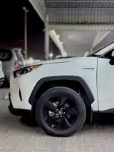 Toyota RAV 4, 2021-4