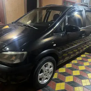 Opel Zafira, 2000