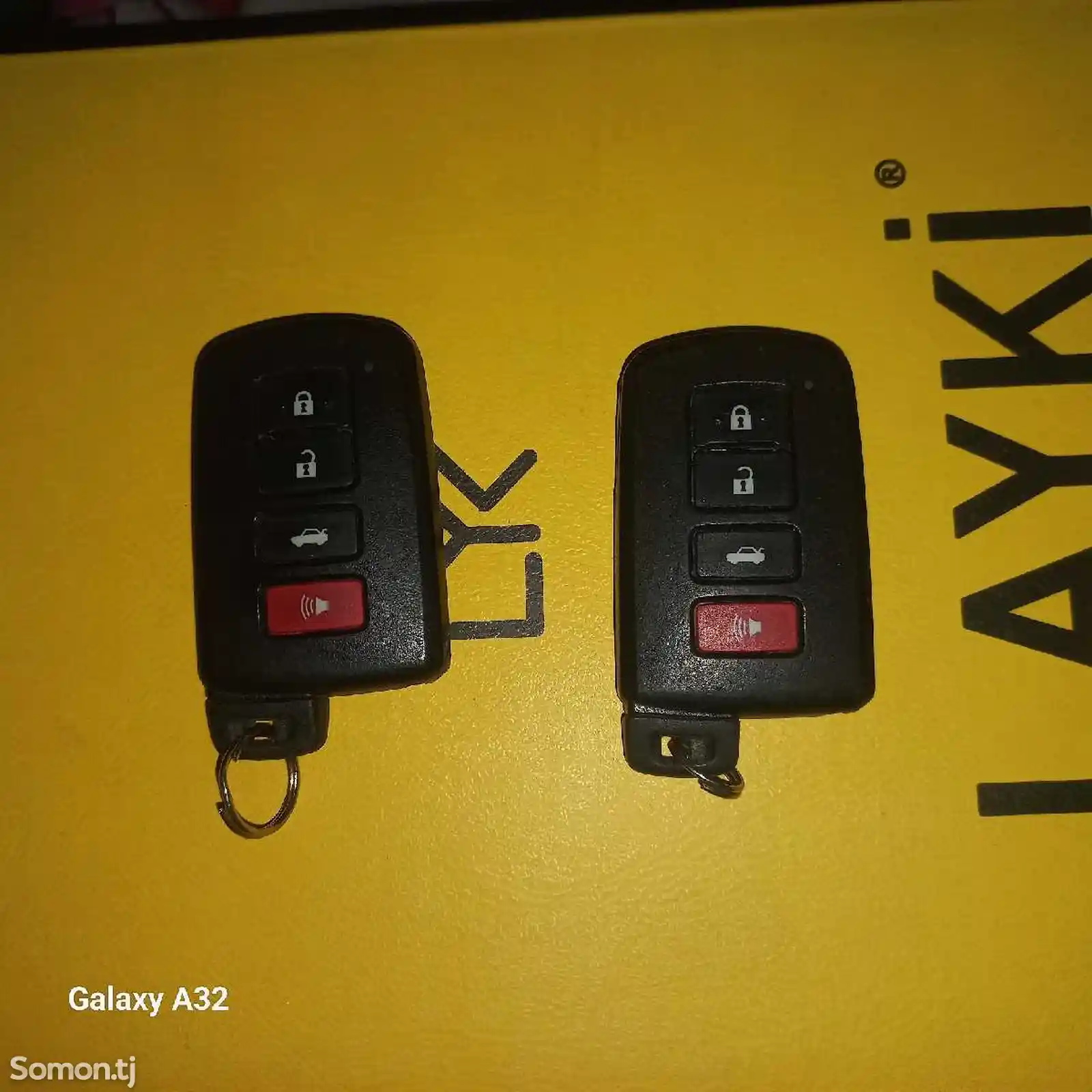 Ключ от Toyota Camry-3