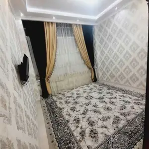 3-комн. квартира, 1 этаж, 80м² бозори Ховарон