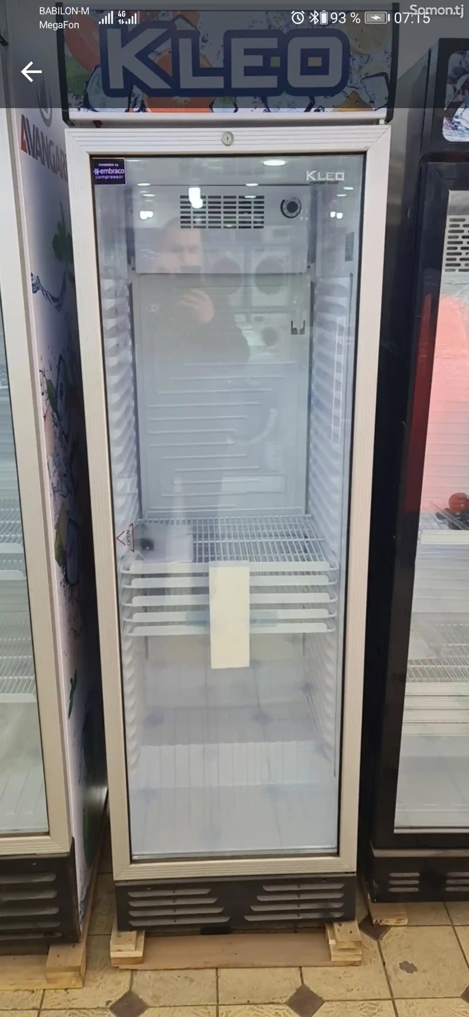 Витринный холодильник Kleo-1