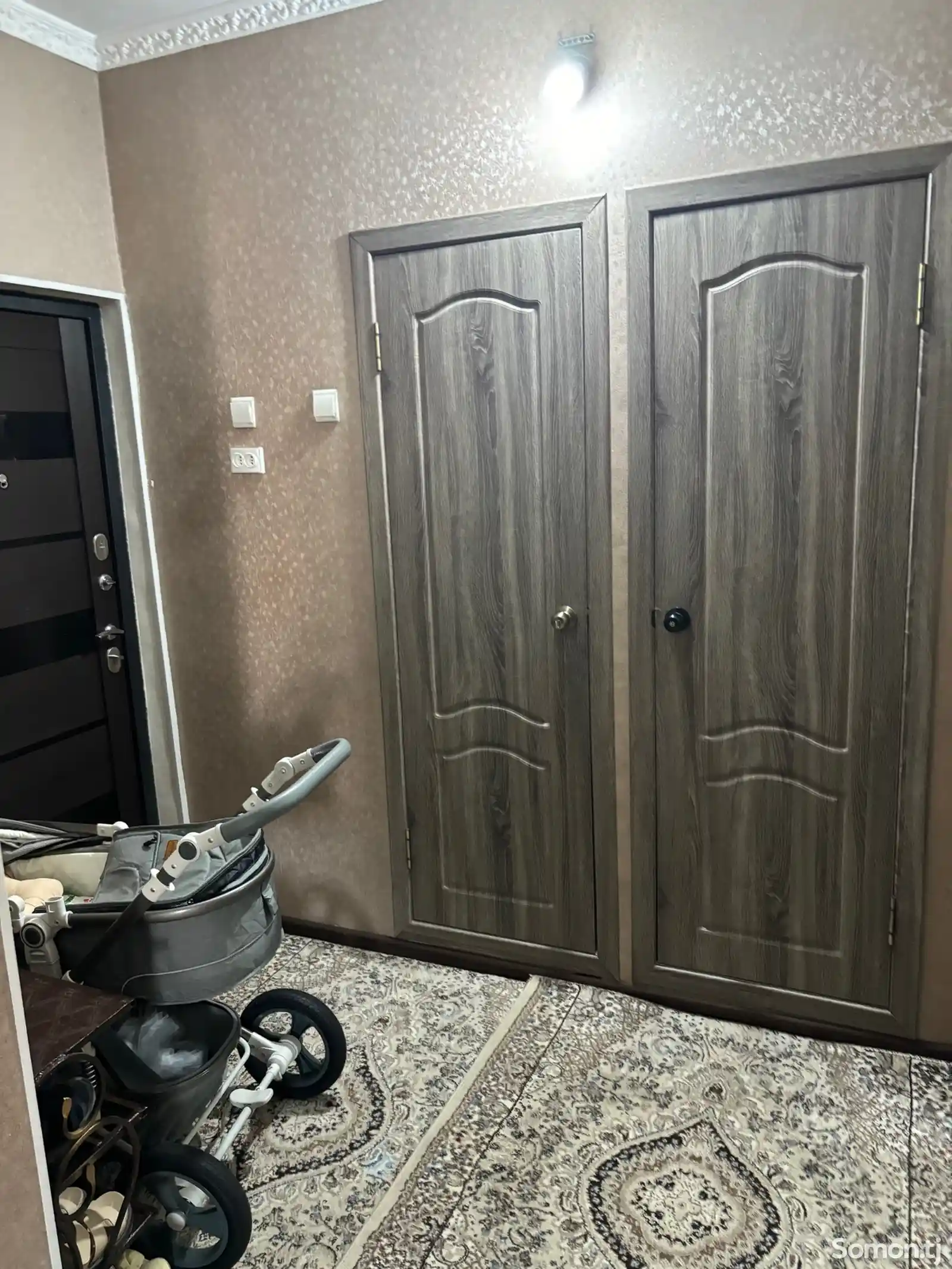 5-комн. квартира, 9 этаж, 80 м², Сино-7