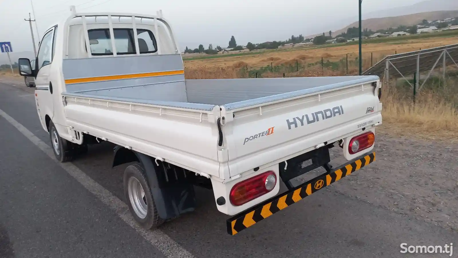 Бортовой автомобиль Hyundai Porter 2, 2015-4