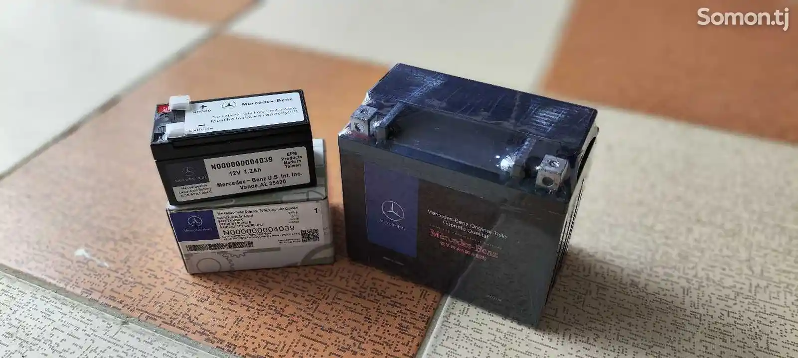 Резервная батарея на Mercedes-Benz