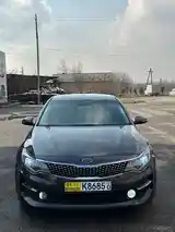 Kia K5, 2016-3