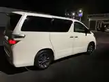 Toyota Vellfire, 2010-6