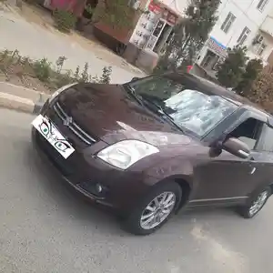 Suzuki Swift, 2011