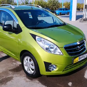 Chevrolet Spark, 2010