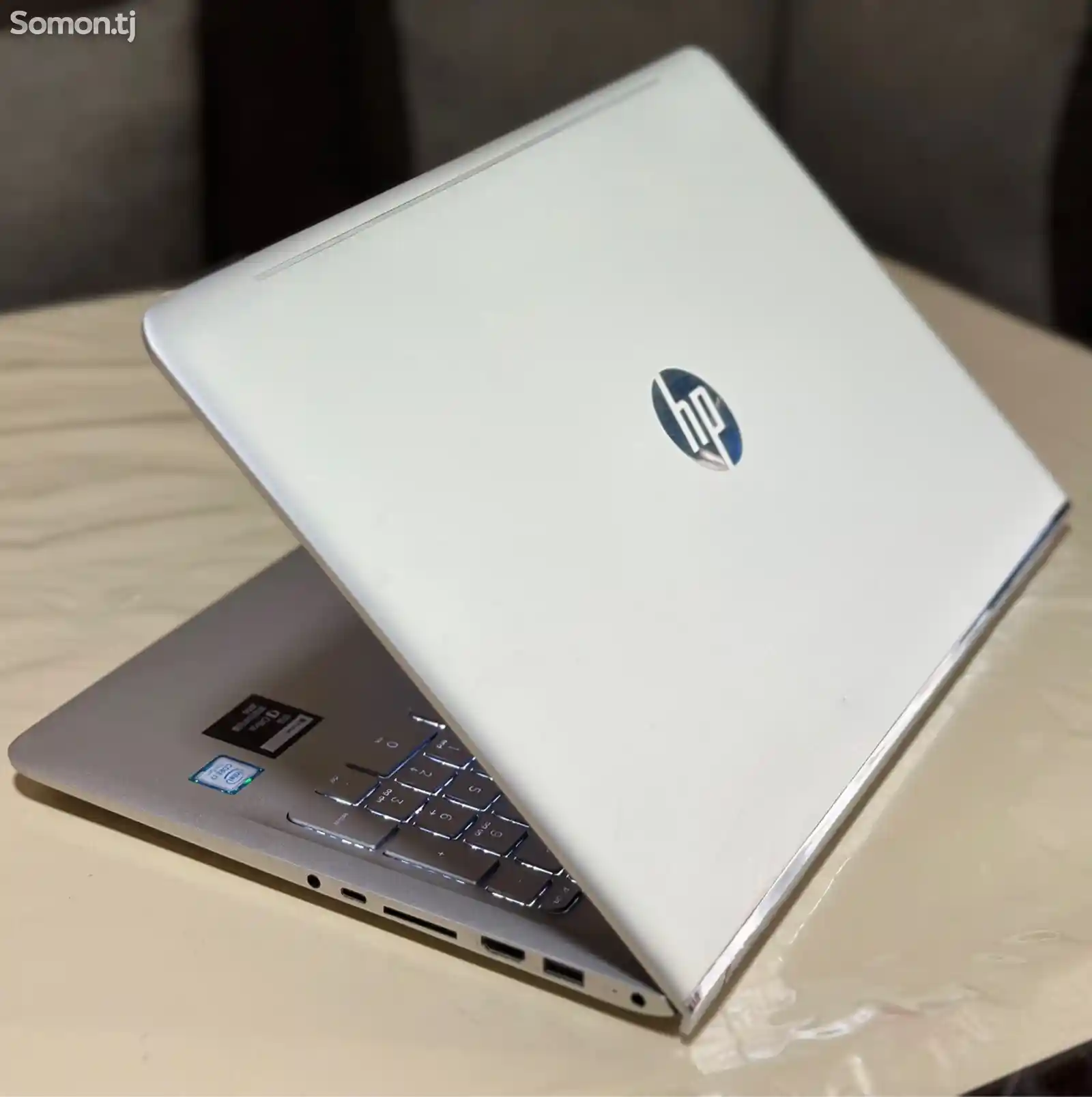 Ноутбук HP Envy 15 i7-7gen Touchscreen-4