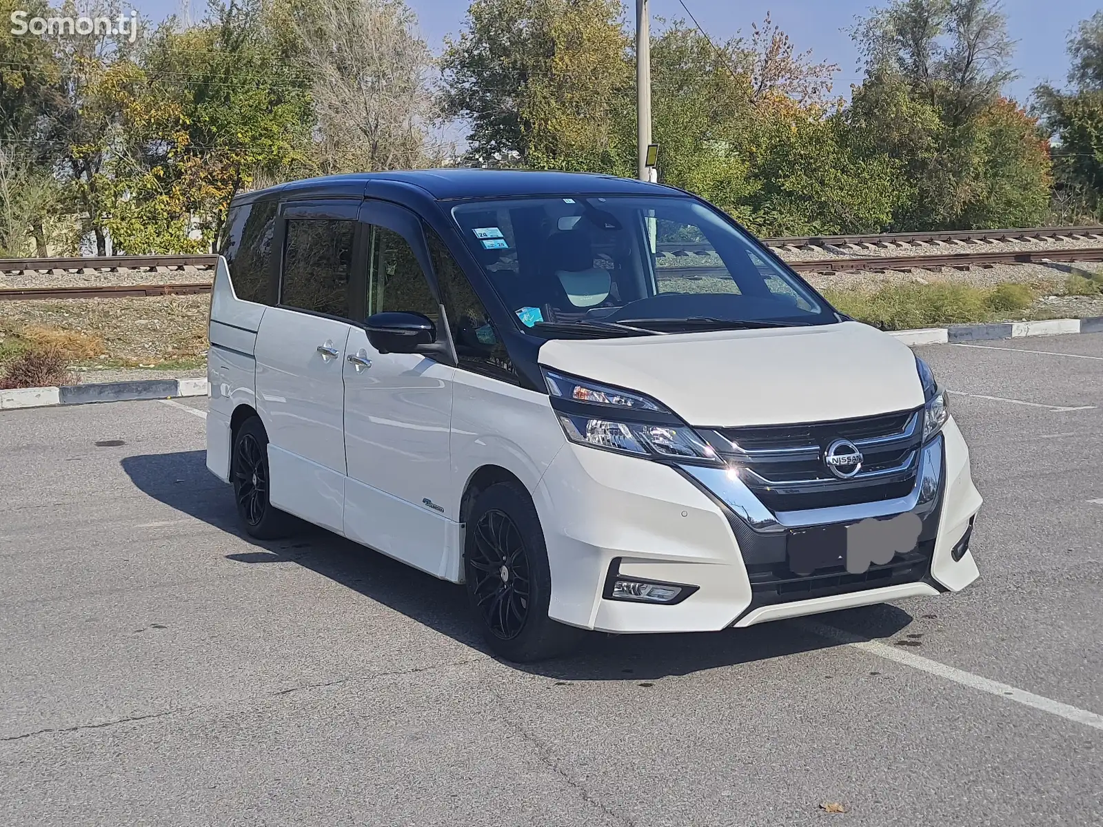 Nissan Serena, 2016-3