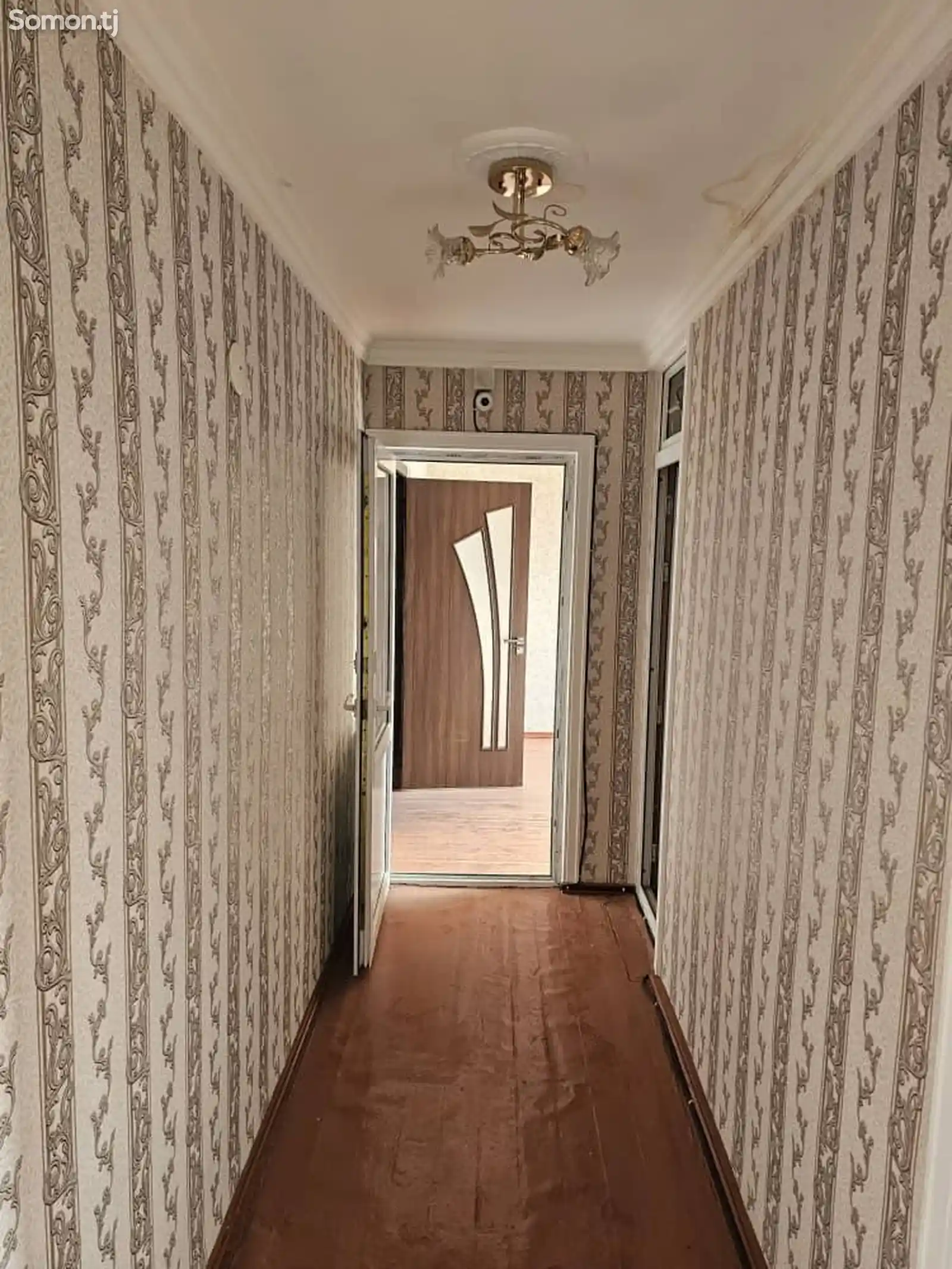 2-комн. квартира, 4 этаж, 50 м², центр-4