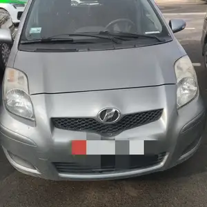 Toyota Vitz, 2010