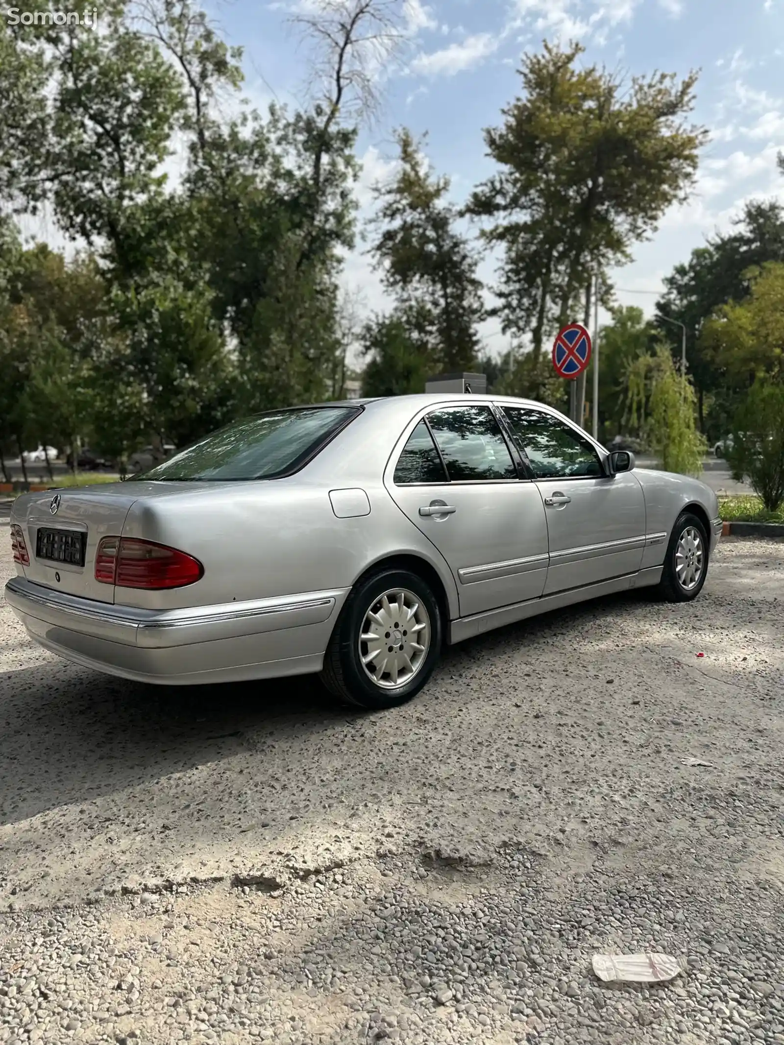 Mercedes-Benz E class, 2000-4