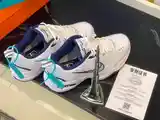 Кроссовки Nike Monarch 4-7